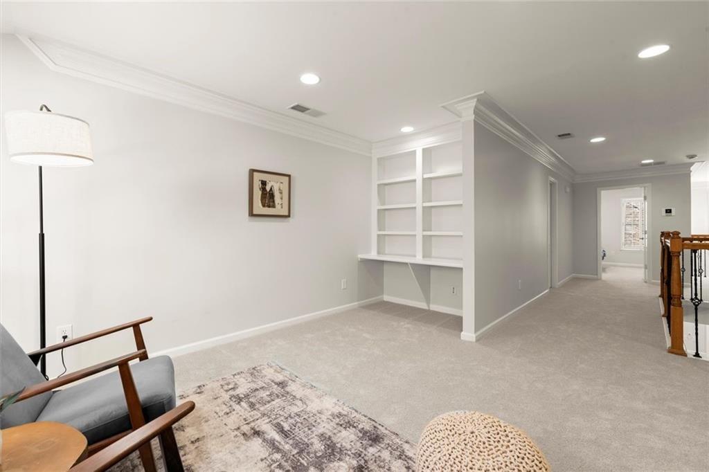 5305 Davenport Place