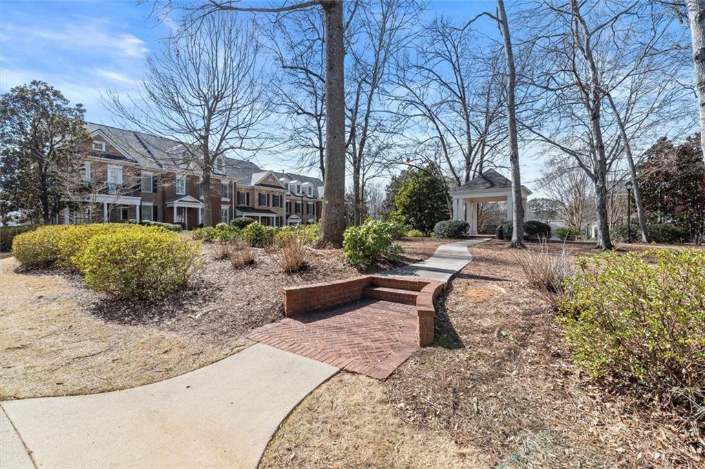 5305 Davenport Place