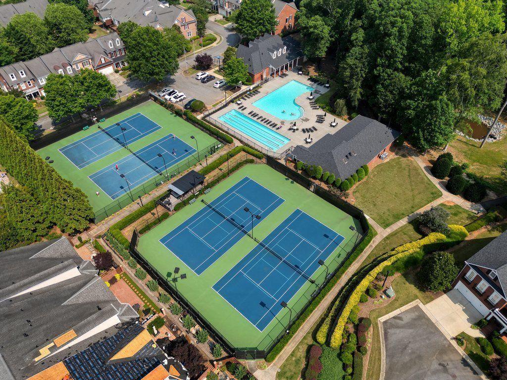 5305 Davenport Place