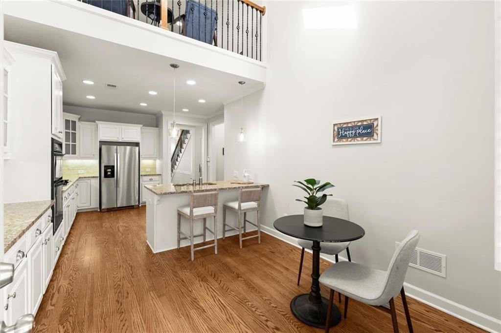 5305 Davenport Place