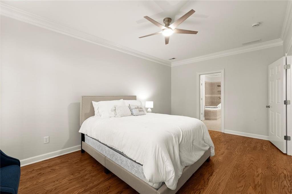 5305 Davenport Place