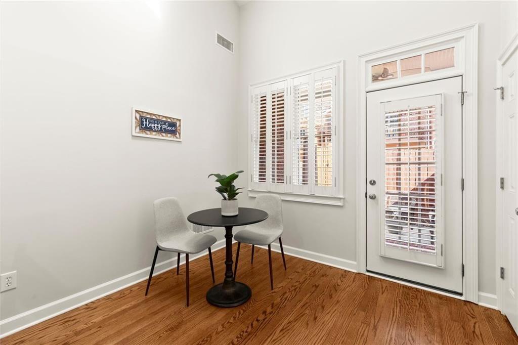 5305 Davenport Place