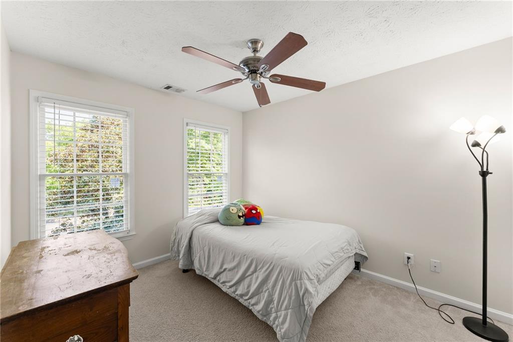 1632 Paces Vale Court
