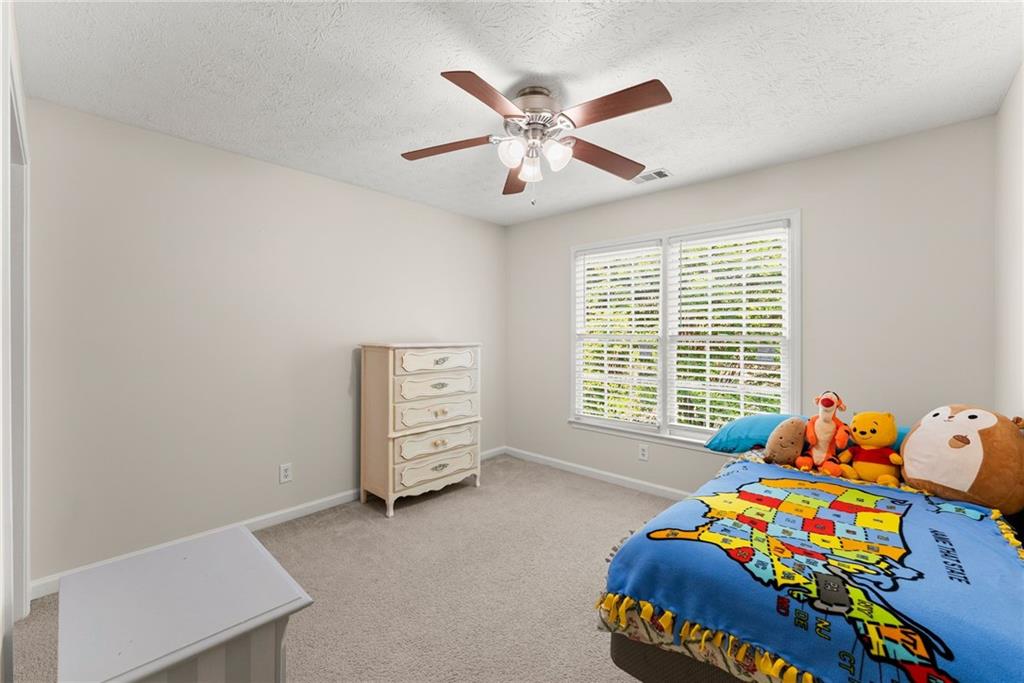 1632 Paces Vale Court