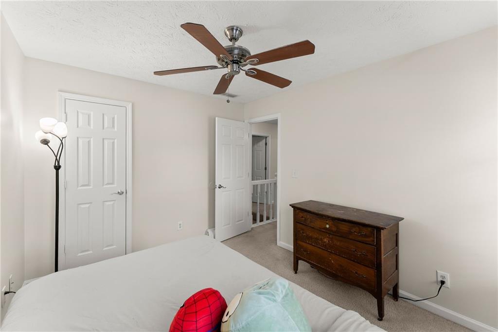 1632 Paces Vale Court