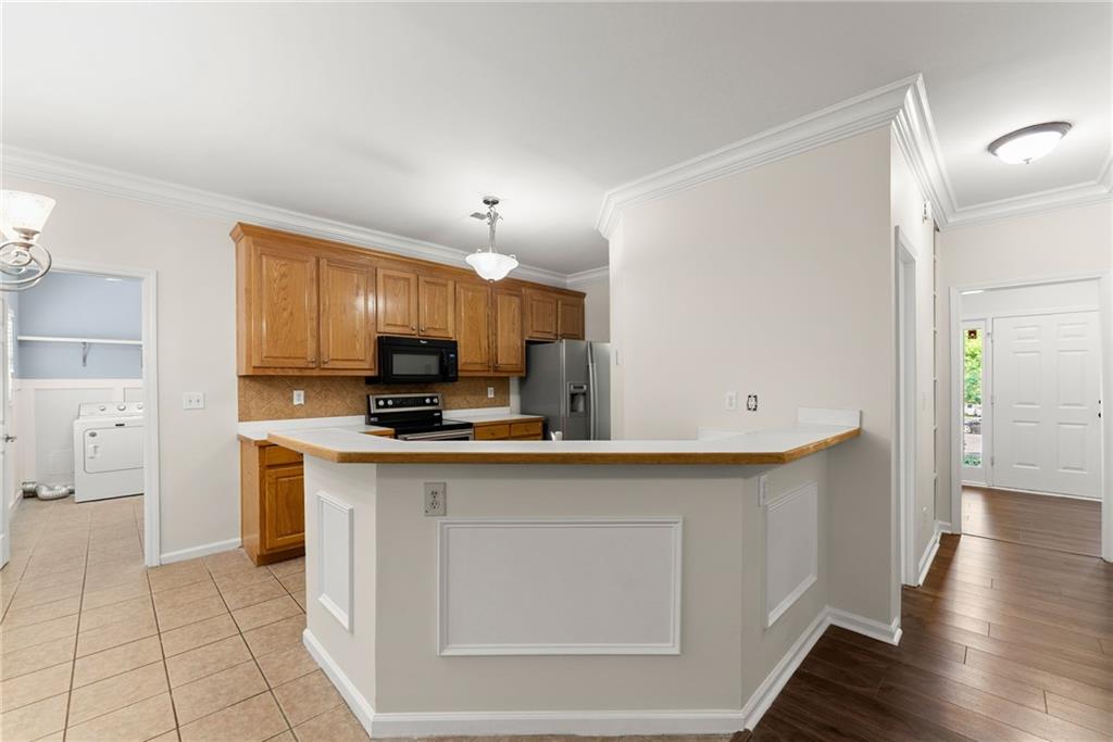 1632 Paces Vale Court