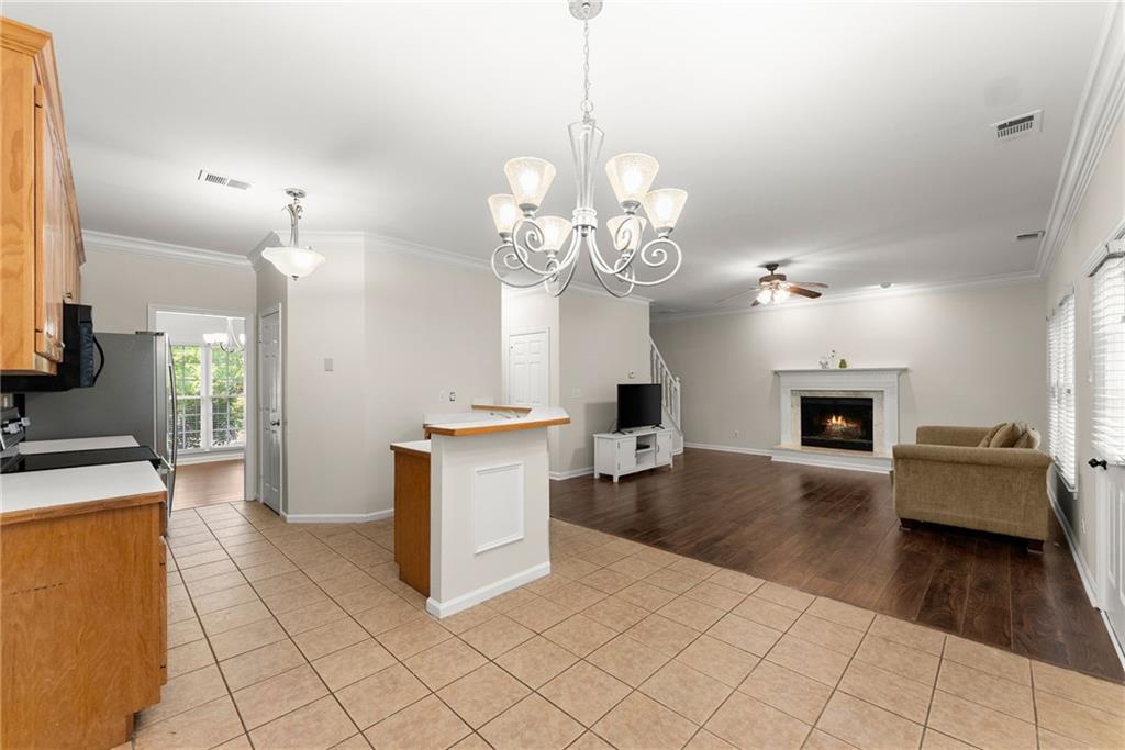 1632 Paces Vale Court