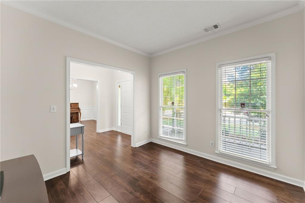 1632 Paces Vale Court