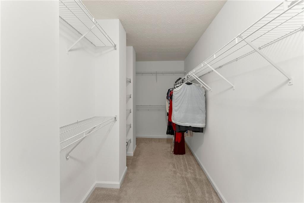 1632 Paces Vale Court