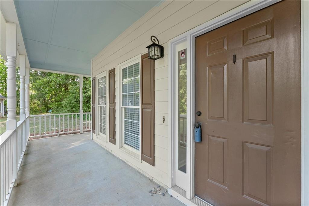 1632 Paces Vale Court