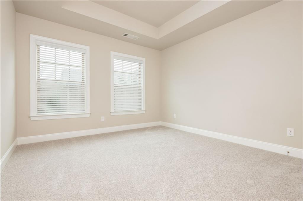 1391 Live Oak Lane