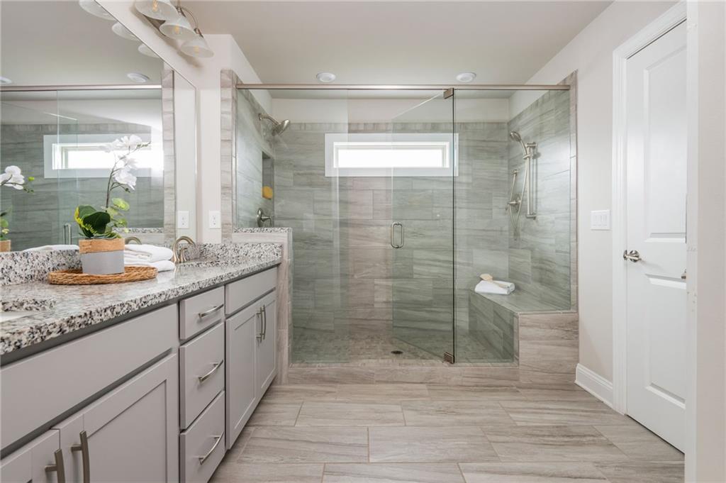 1391 Live Oak Lane