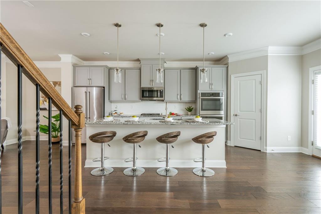 1391 Live Oak Lane