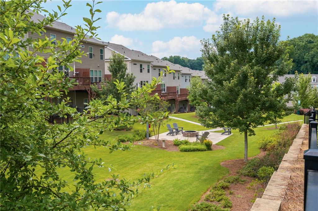 1391 Live Oak Lane