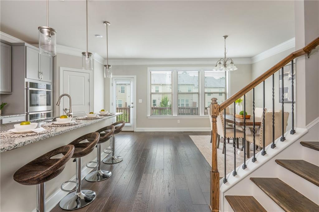 1391 Live Oak Lane