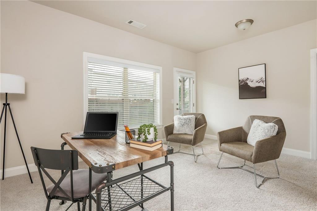 1391 Live Oak Lane