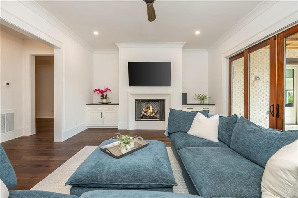 4030 Cottage Park Court