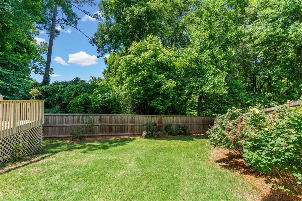 6000 Hampton Bluff Way