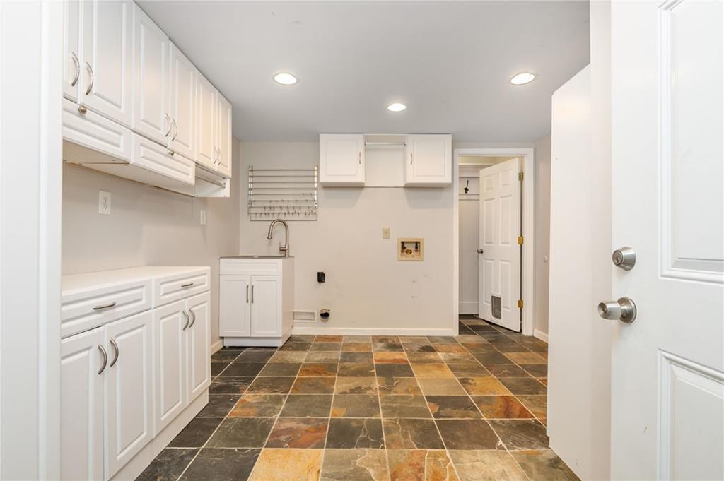 420 Stonebridge Drive