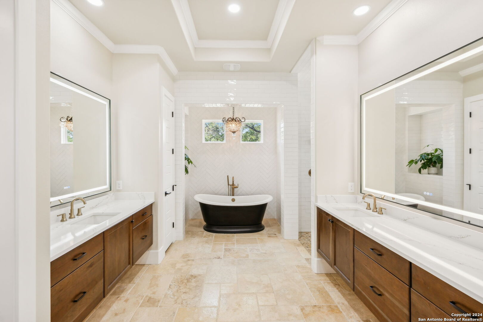 507 ARTHUR CT