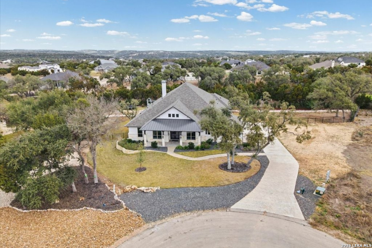 1216 Deerfoot Circle