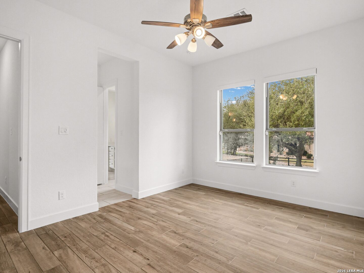 1216 Deerfoot Circle