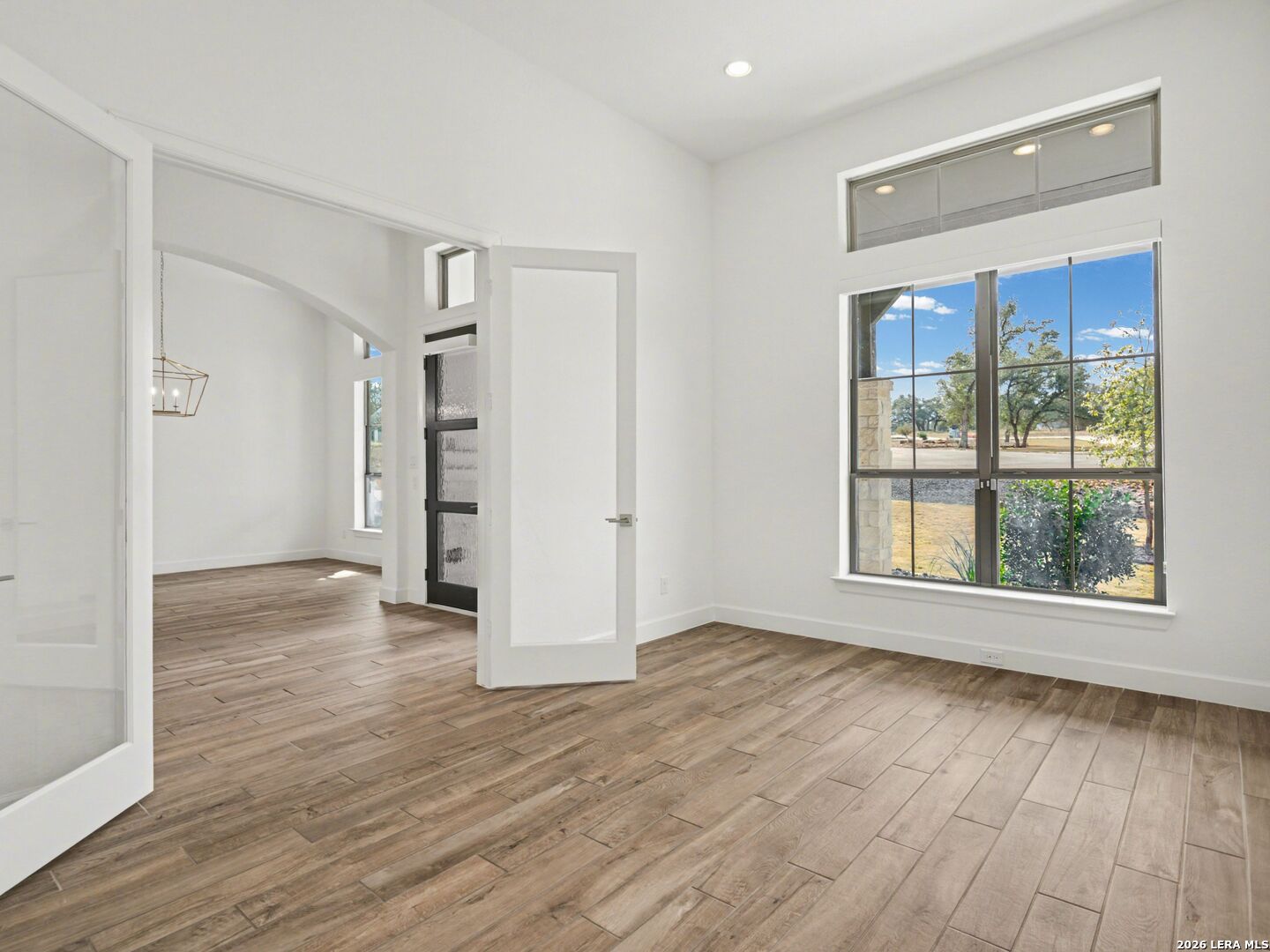 1216 Deerfoot Circle