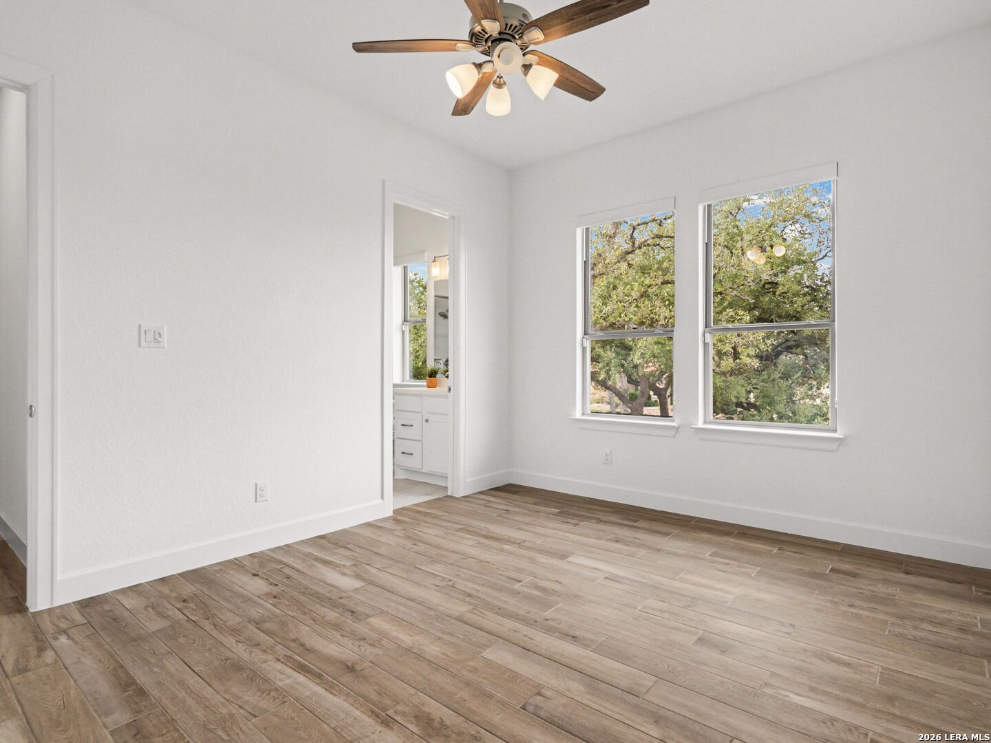 1216 Deerfoot Circle