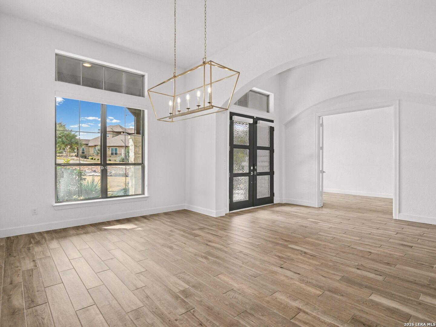 1216 Deerfoot Circle