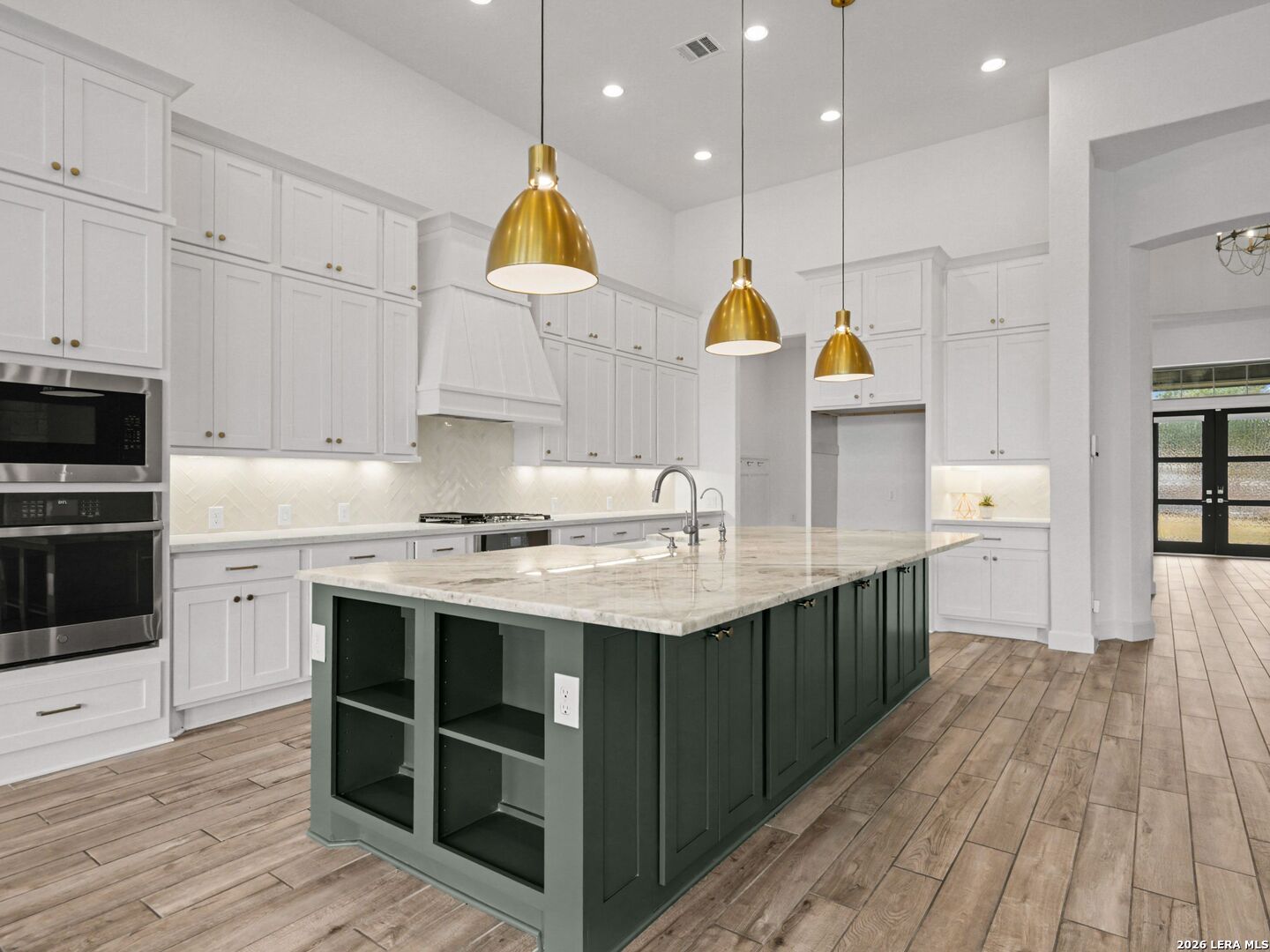 1216 Deerfoot Circle