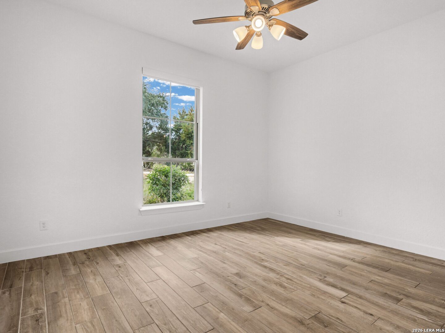 1216 Deerfoot Circle