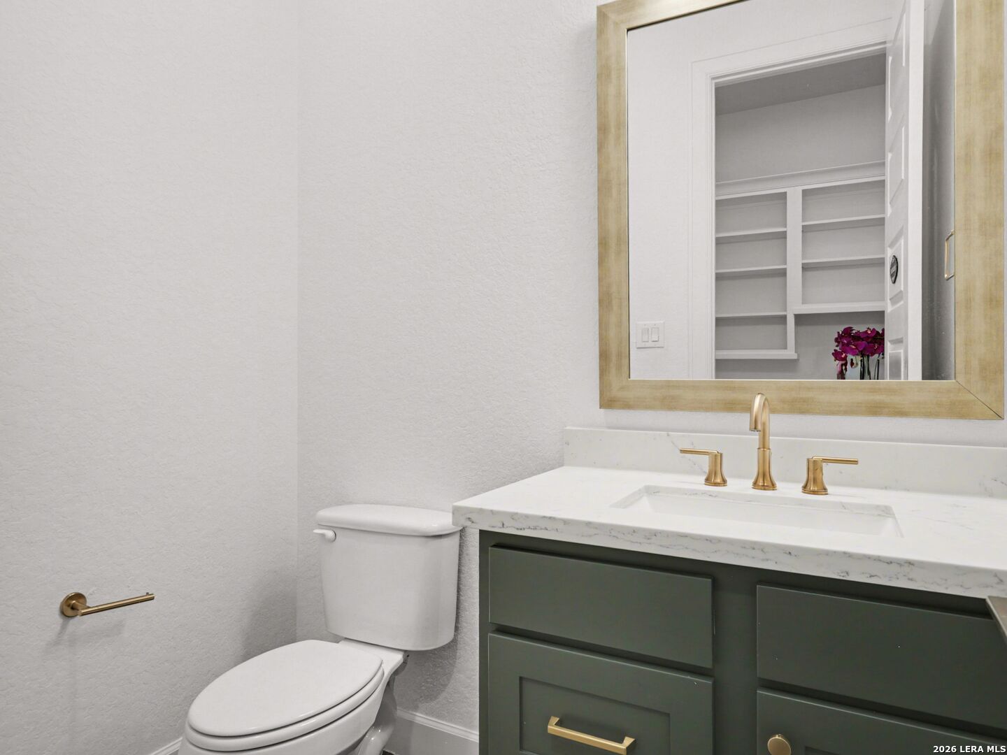 1216 Deerfoot Circle