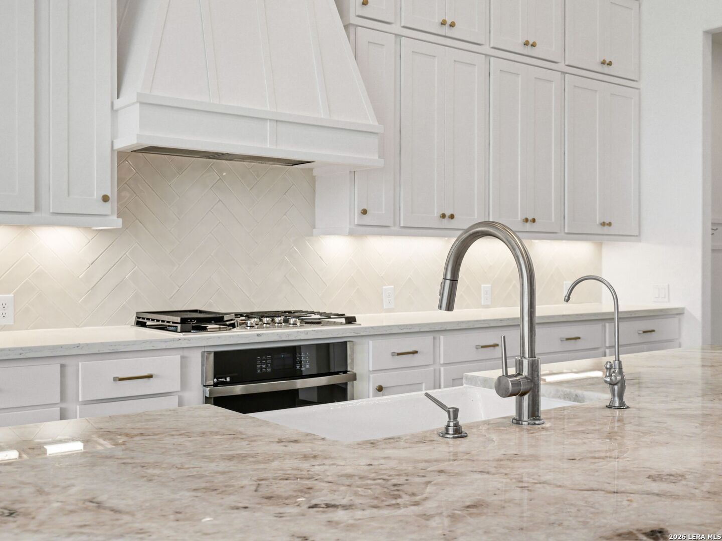 1216 Deerfoot Circle