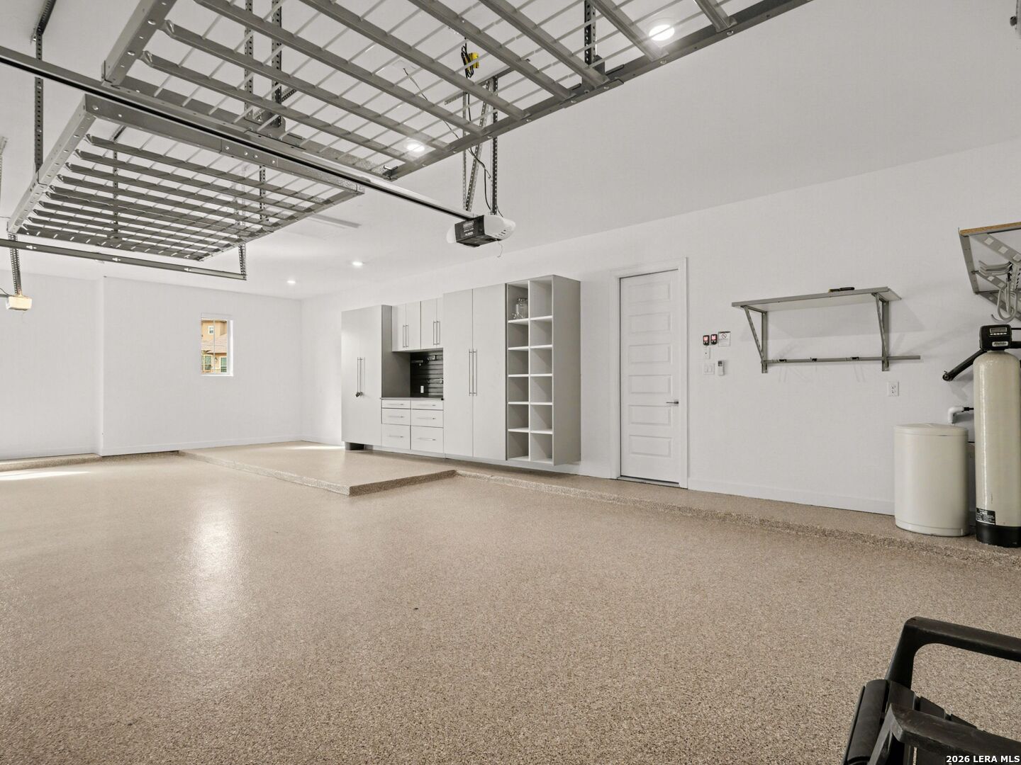 1216 Deerfoot Circle