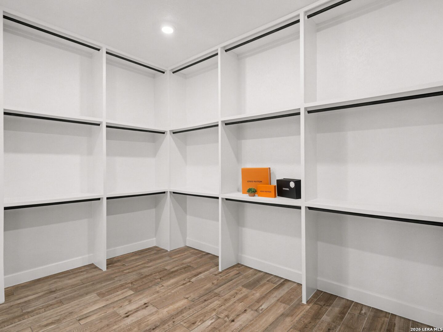 1216 Deerfoot Circle