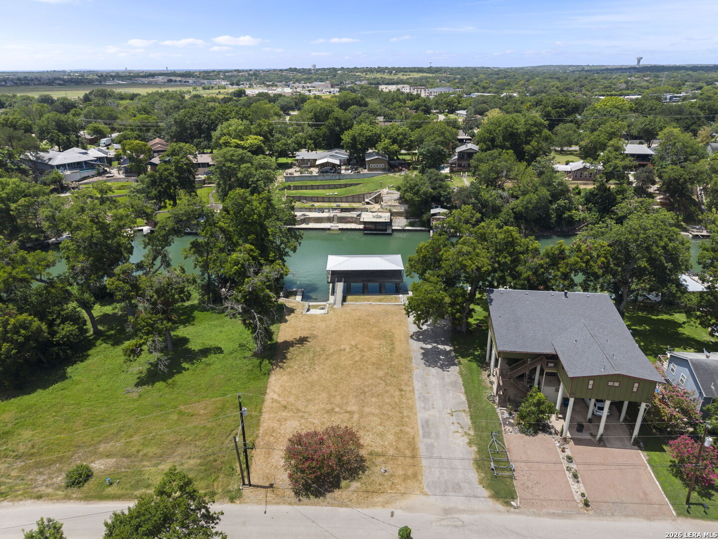 240 Rio Dr