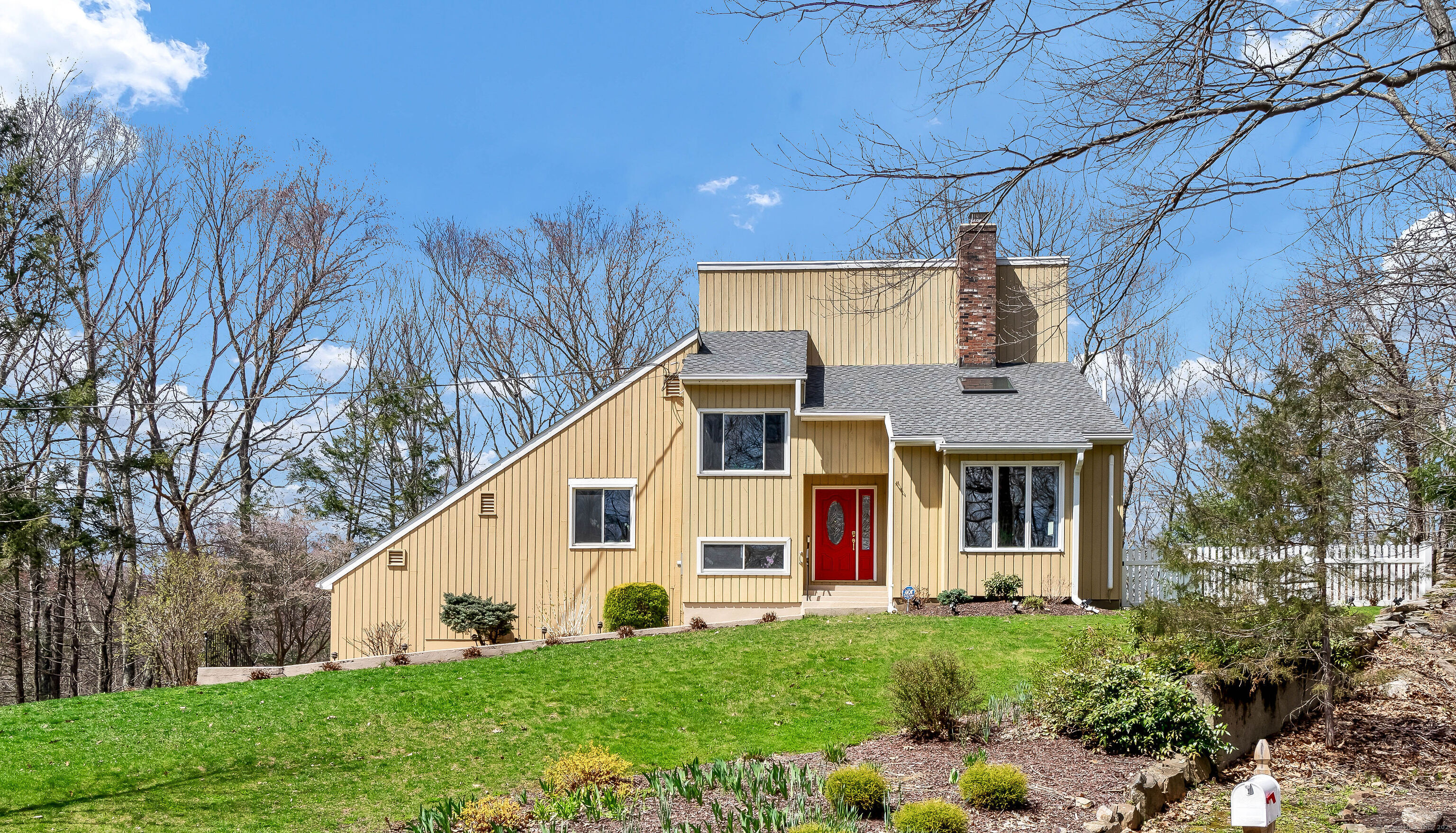 40 Rockledge Drive