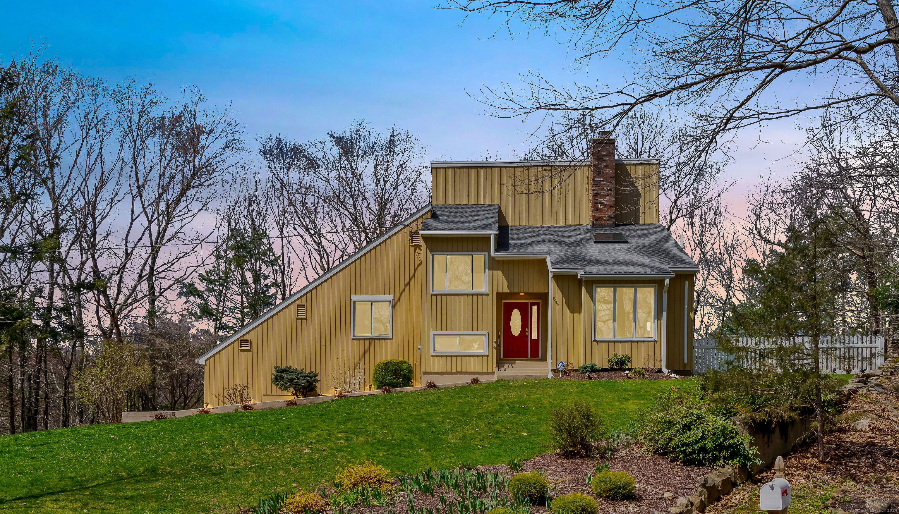 40 Rockledge Drive
