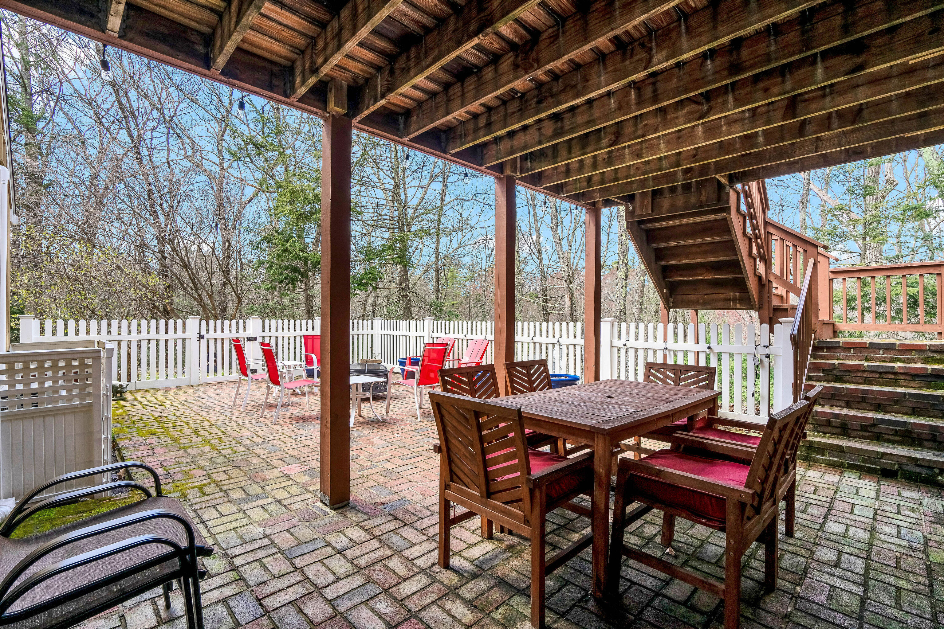 40 Rockledge Drive