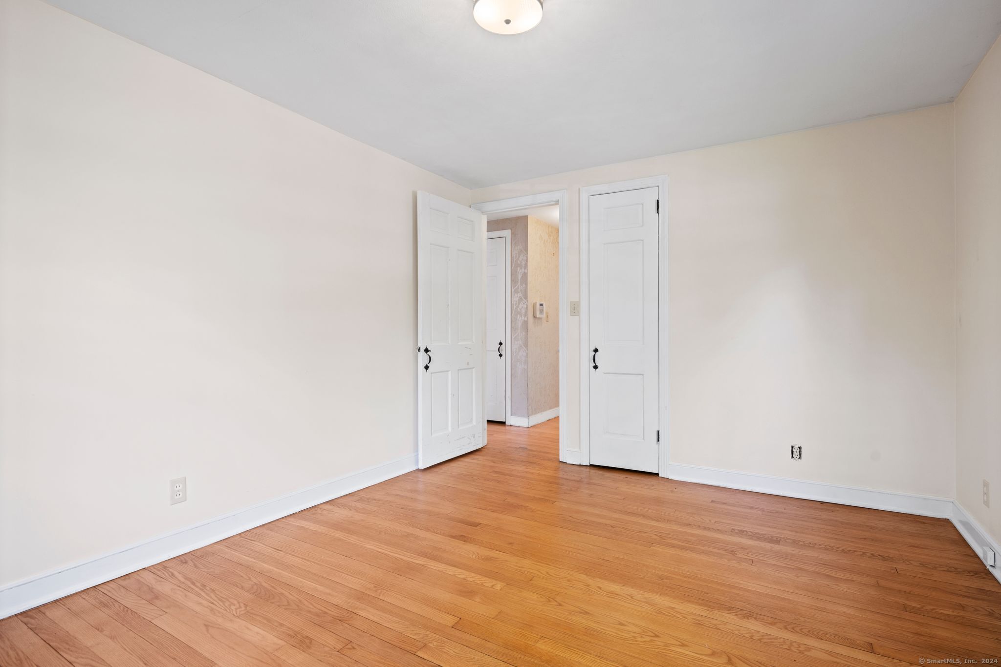 6 Avondale Road