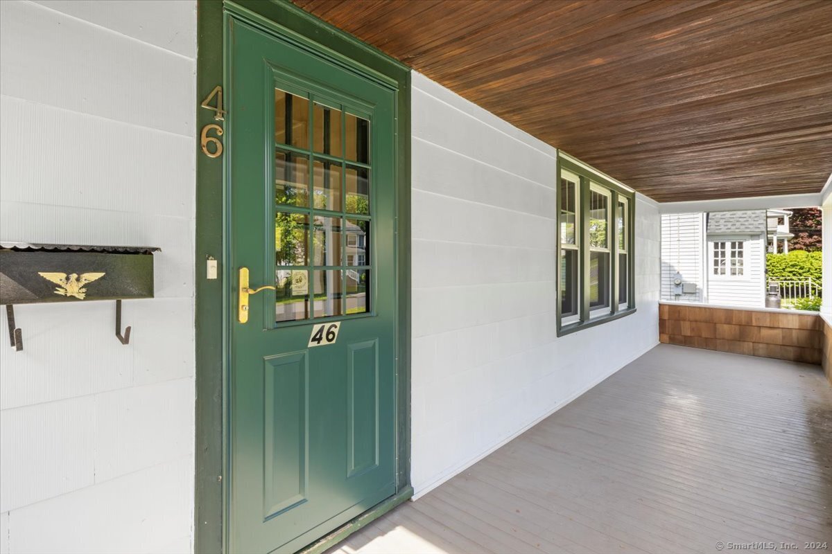 46 Robbins Drive
