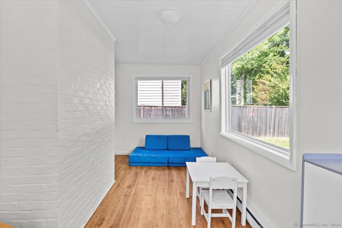 82 Middlebrook Road