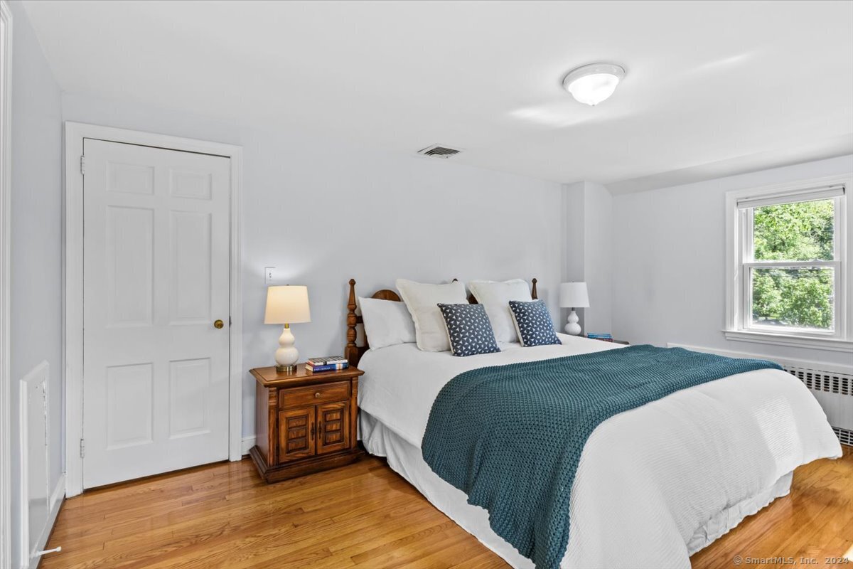 82 Middlebrook Road