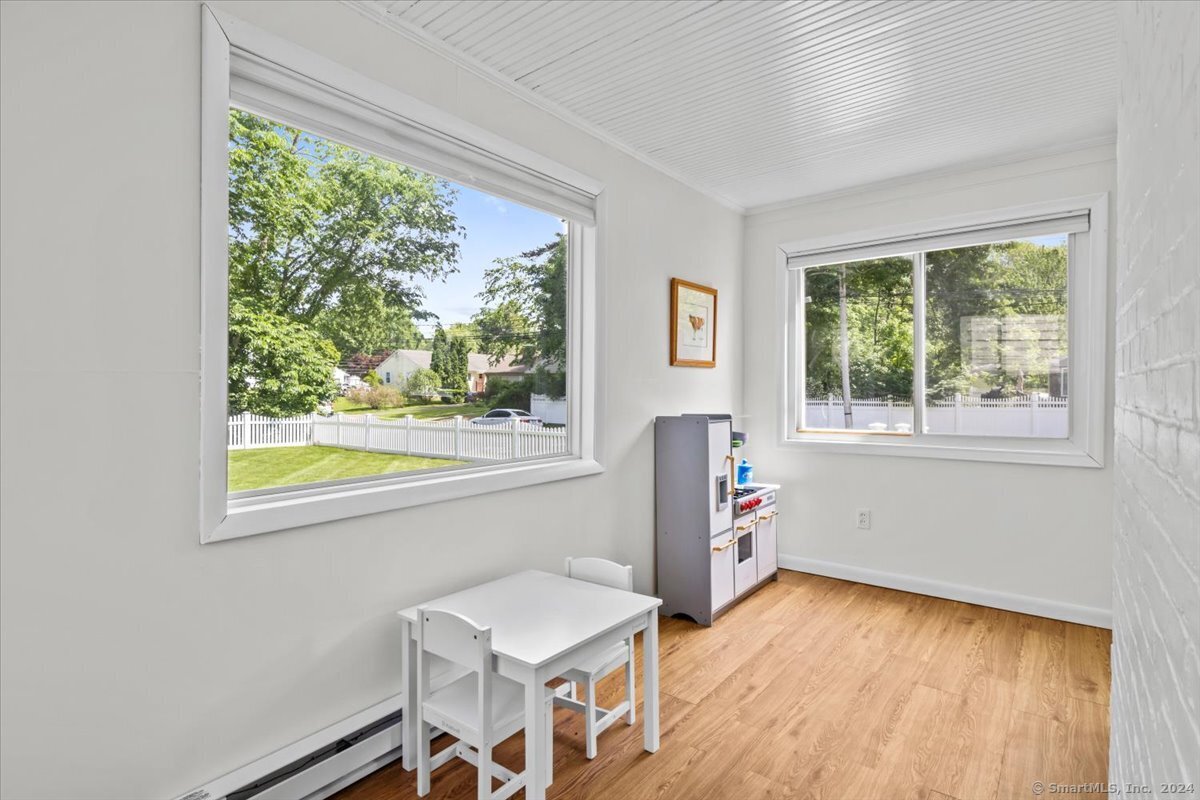 82 Middlebrook Road