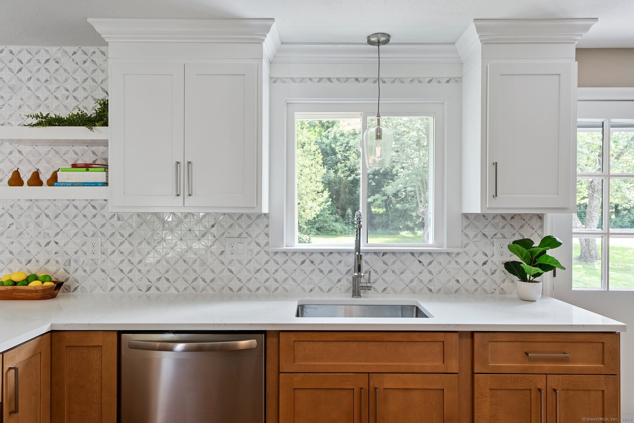 52 Meadowgate Street