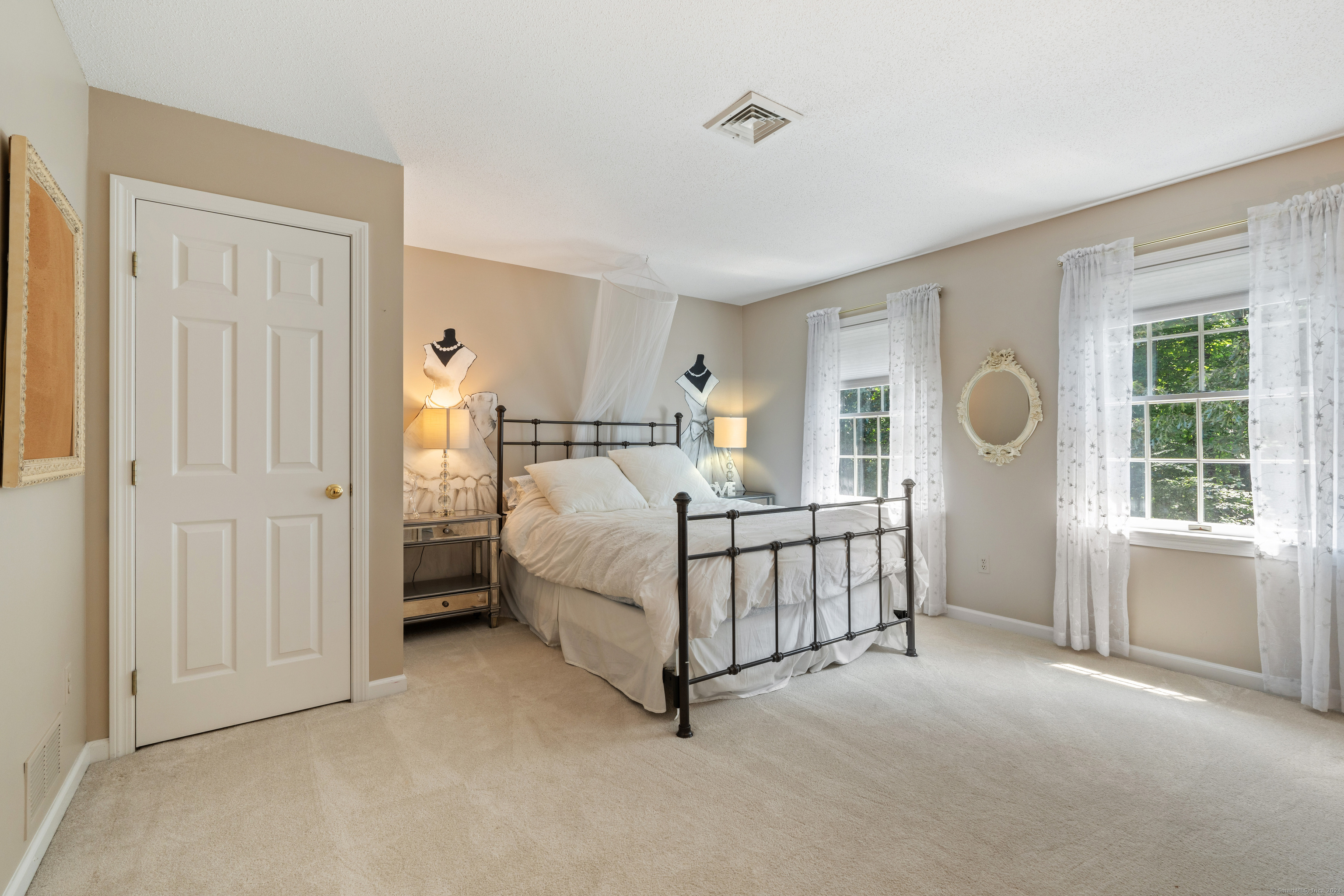 102 White Sail Drive