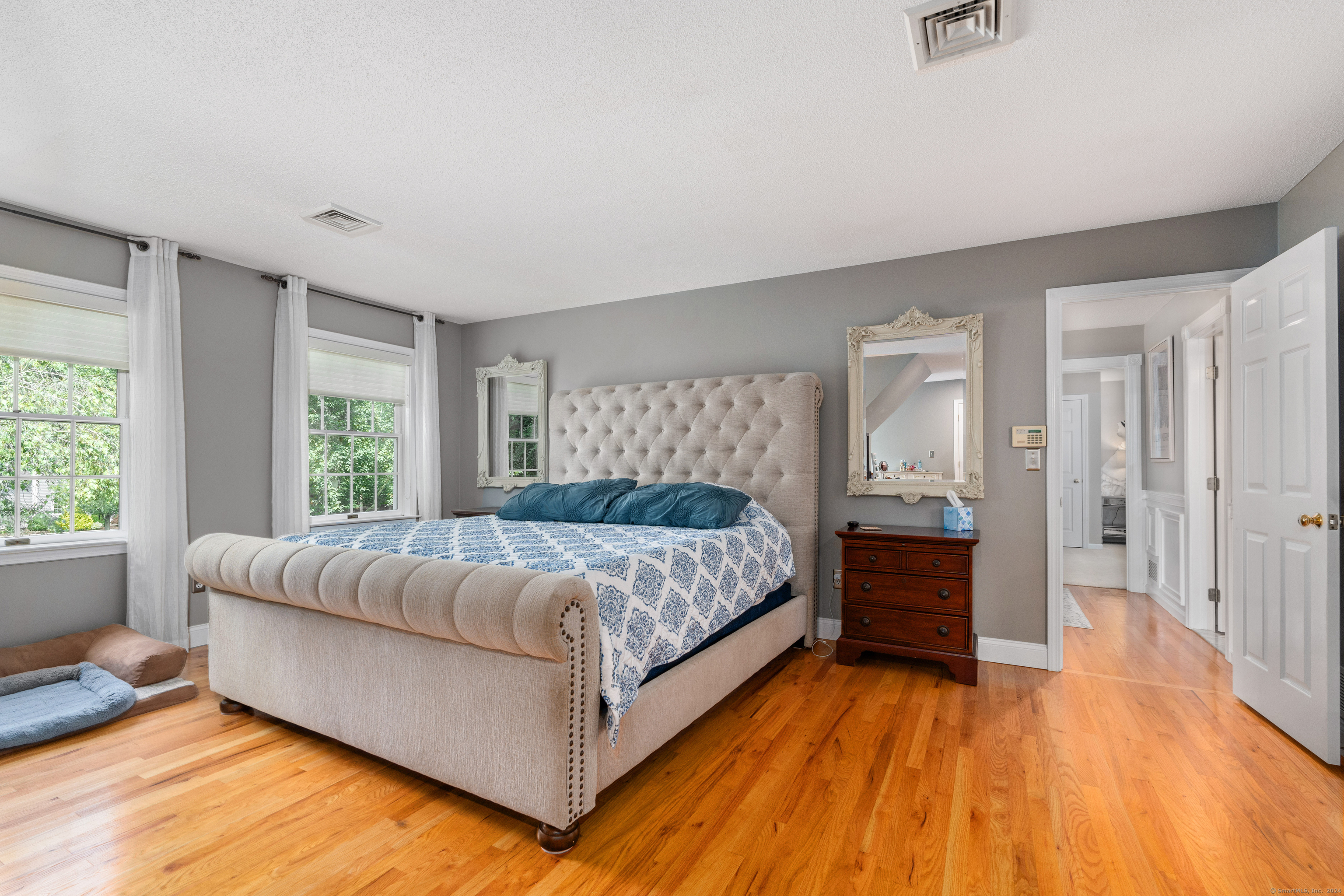 102 White Sail Drive