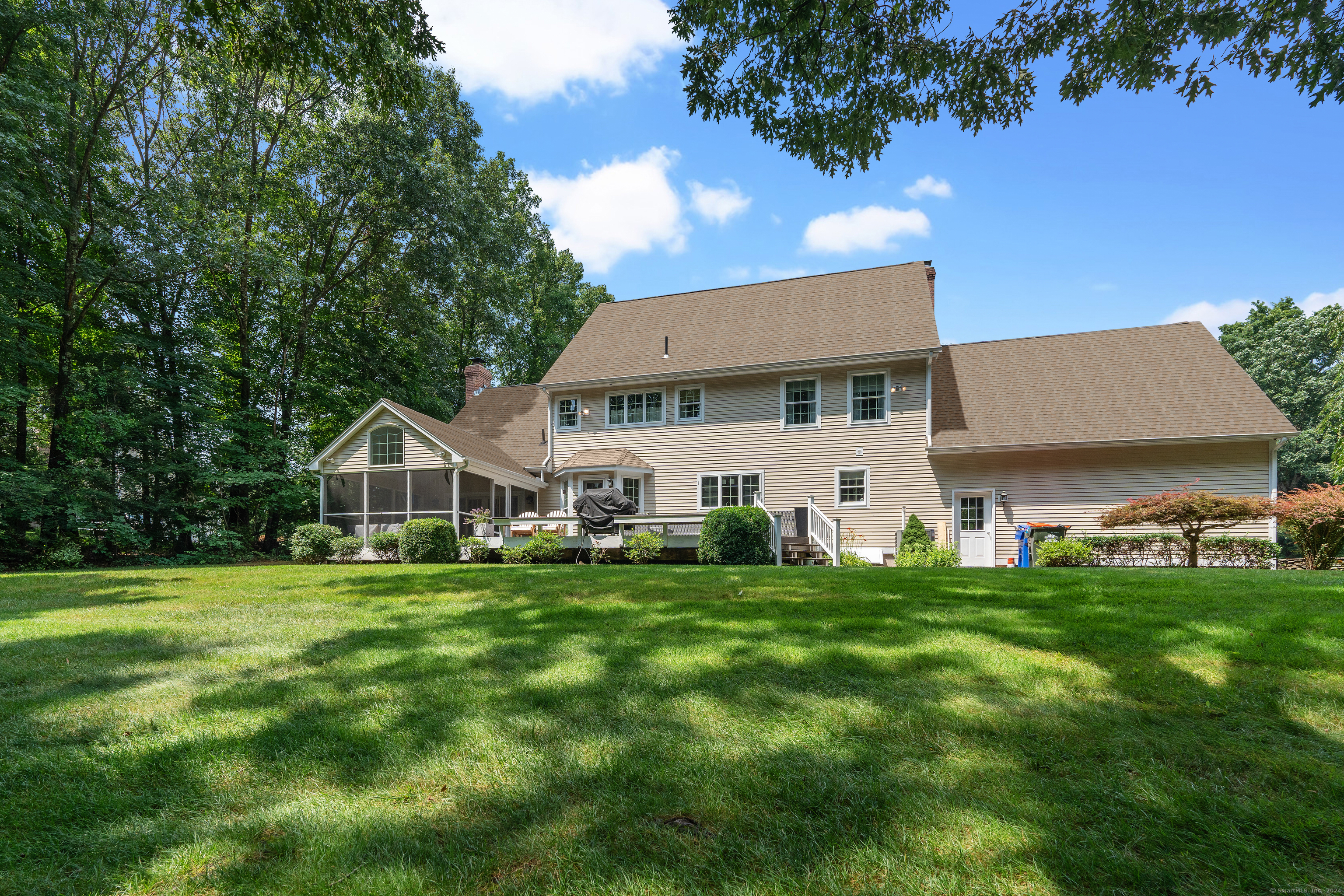 102 White Sail Drive