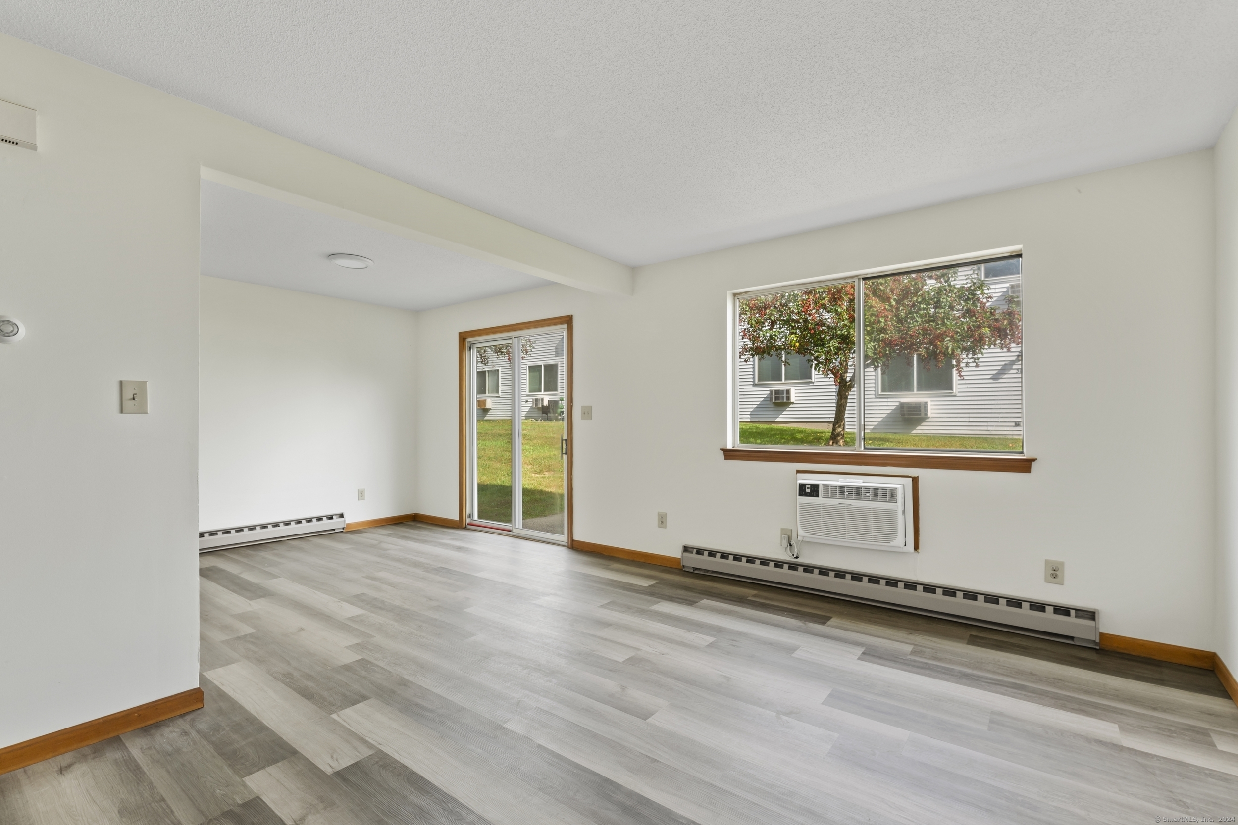 565 Clark Avenue 38