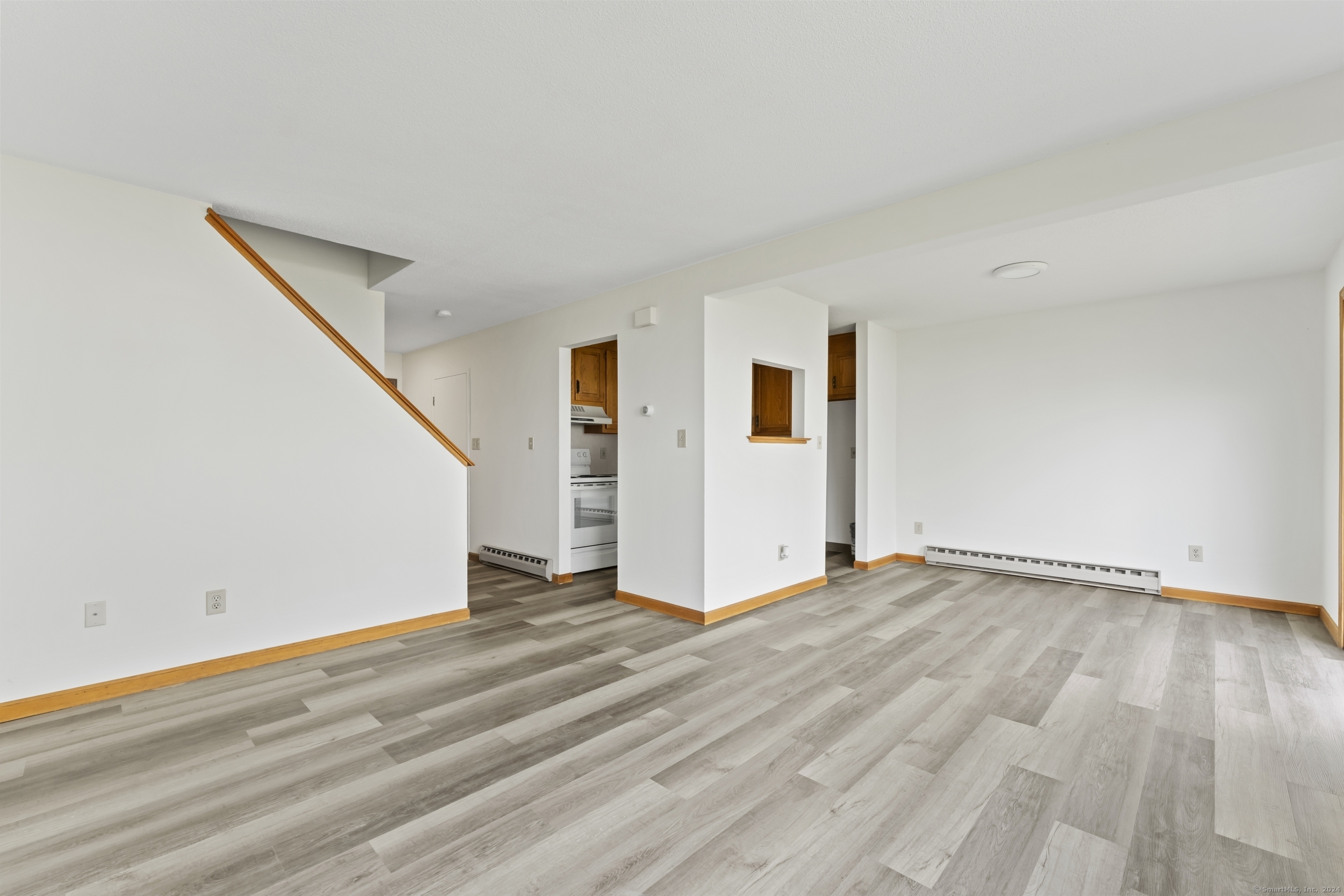 565 Clark Avenue 38